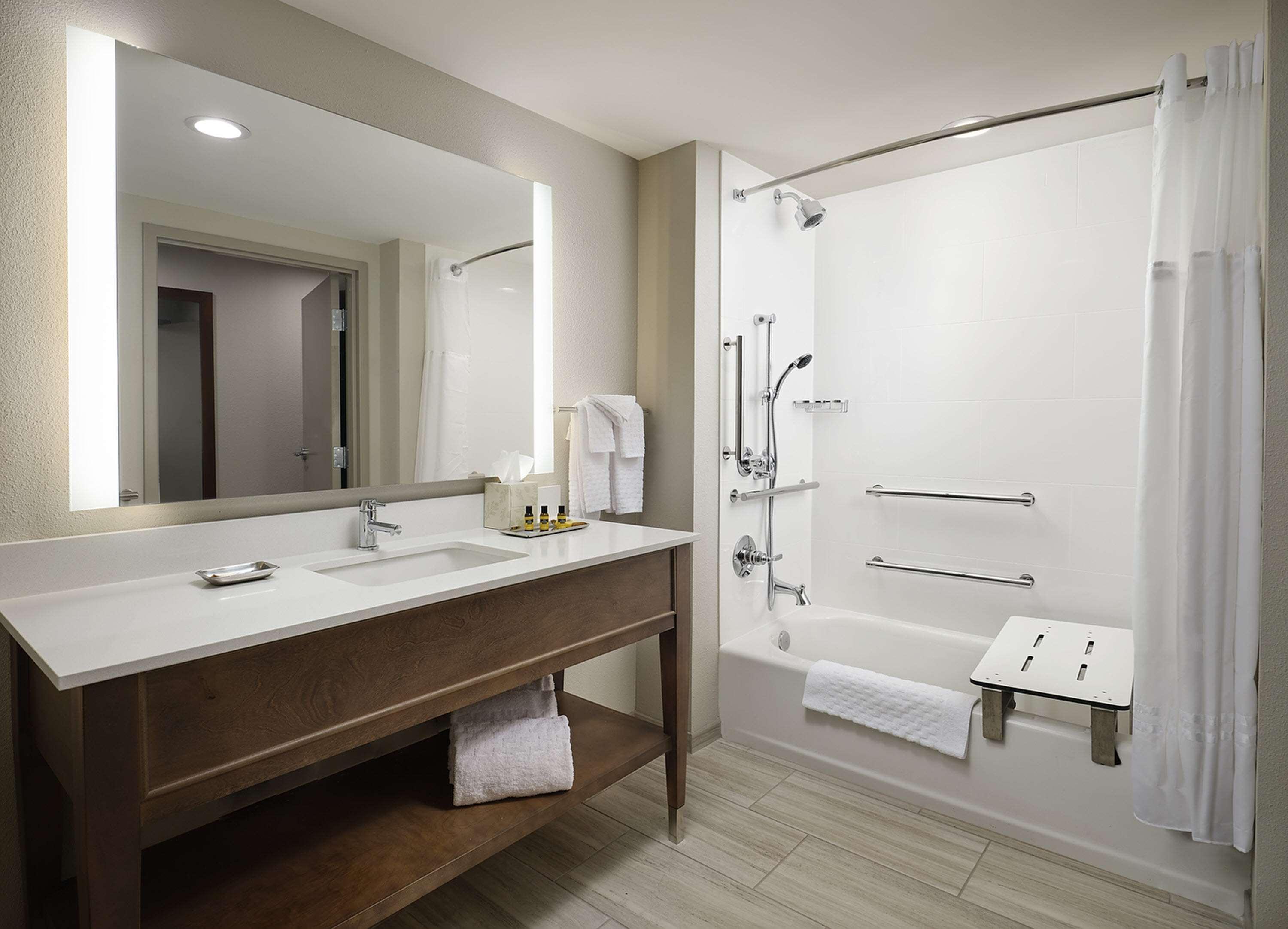 Best Western Plus Desoto Олив Бранч Екстериор снимка