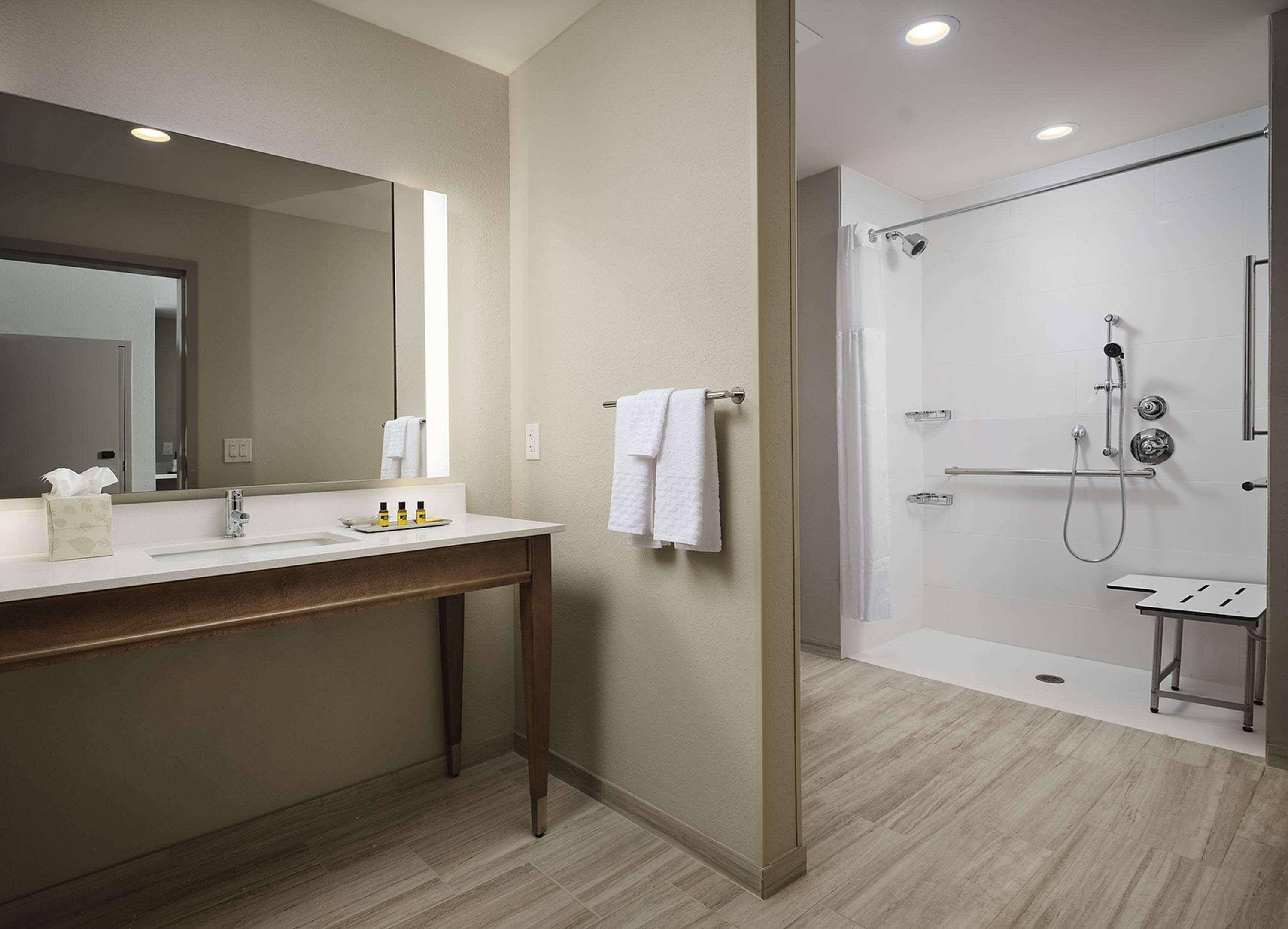 Best Western Plus Desoto Олив Бранч Екстериор снимка
